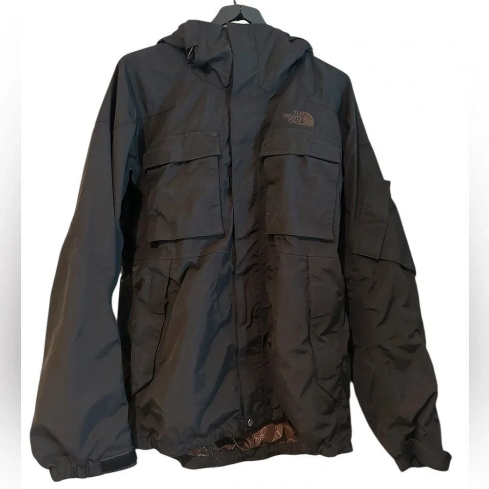 North Face HyVent multi-pocket jacket - Picture 1 of 12